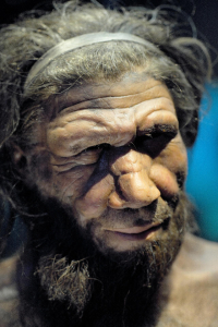 NÉANDERTALIEN