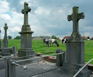 Le vieux cimetière.